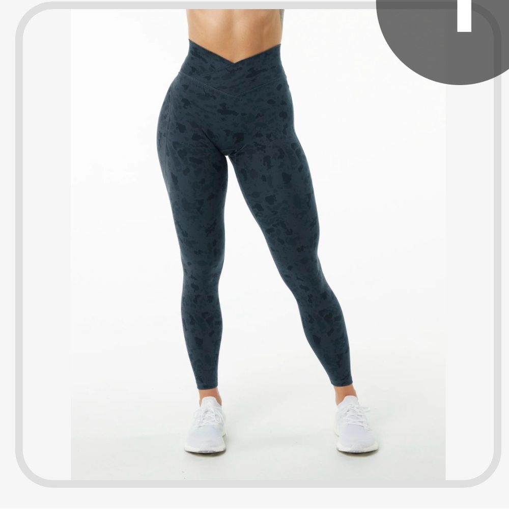 Alphalete Leggings
